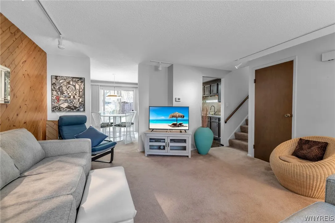 4246 Mistymeadow Lane, Hamburg, New York 14075, Hamburg, New York 14075, 3 Bedrooms Bedrooms, 10 Rooms Rooms,1 BathroomBathrooms,Residential,For Sale,4246 Mistymeadow Lane, Hamburg, New York 14075,0,B1677087
