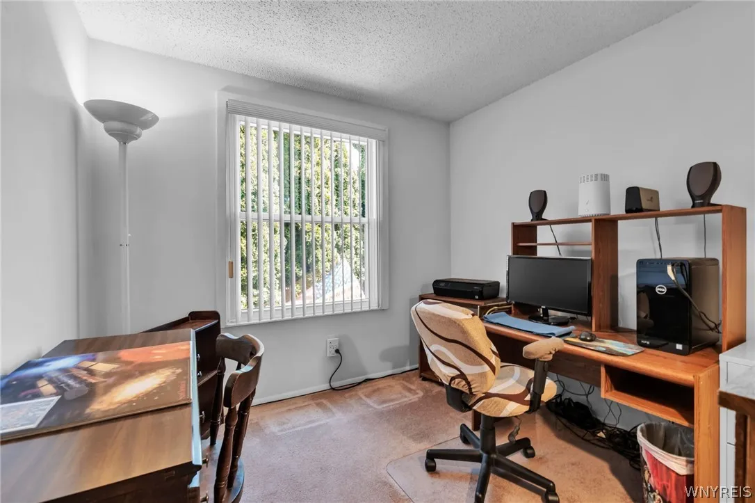 4246 Mistymeadow Lane, Hamburg, New York 14075, Hamburg, New York 14075, 3 Bedrooms Bedrooms, 10 Rooms Rooms,1 BathroomBathrooms,Residential,For Sale,4246 Mistymeadow Lane, Hamburg, New York 14075,0,B1677087