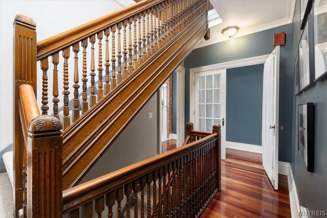 180 North Pearl Street, Buffalo, New York 14202, Buffalo, New York 14202, 3 Bedrooms Bedrooms, 12 Rooms Rooms,2 BathroomsBathrooms,Residential,For Sale,180 North Pearl Street, Buffalo, New York 14202,0,B1677034