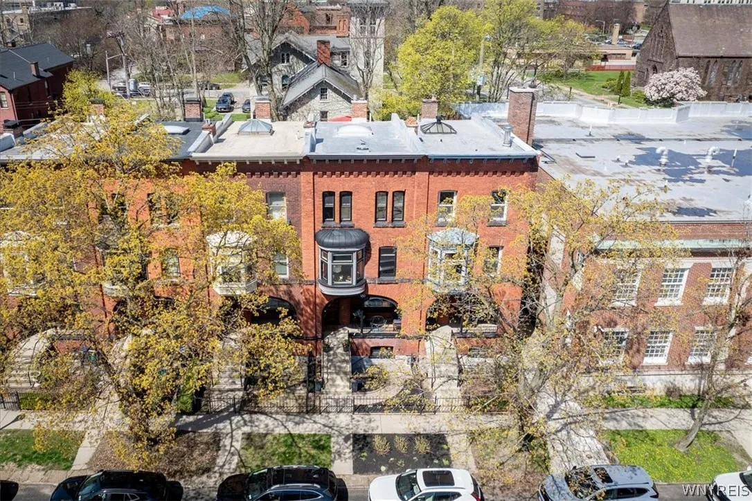 180 North Pearl Street, Buffalo, New York 14202, Buffalo, New York 14202, 3 Bedrooms Bedrooms, 12 Rooms Rooms,2 BathroomsBathrooms,Residential,For Sale,180 North Pearl Street, Buffalo, New York 14202,0,B1677034