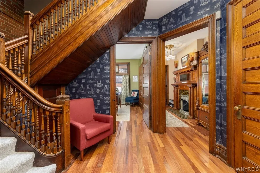 180 North Pearl Street, Buffalo, New York 14202, Buffalo, New York 14202, 3 Bedrooms Bedrooms, 12 Rooms Rooms,2 BathroomsBathrooms,Residential,For Sale,180 North Pearl Street, Buffalo, New York 14202,0,B1677034