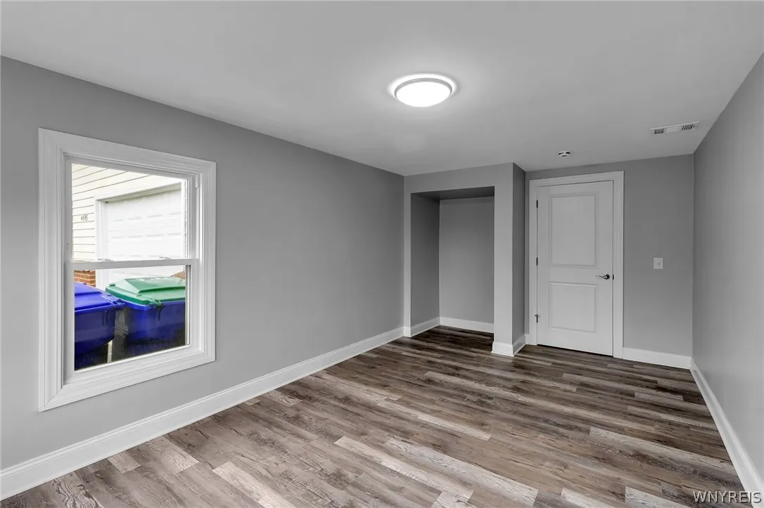 4695 Lake Shore Road, Hamburg, New York 14075, Hamburg, New York 14075, 5 Bedrooms Bedrooms, 9 Rooms Rooms,2 BathroomsBathrooms,Residential,For Sale,4695 Lake Shore Road, Hamburg, New York 14075,0,B1677412