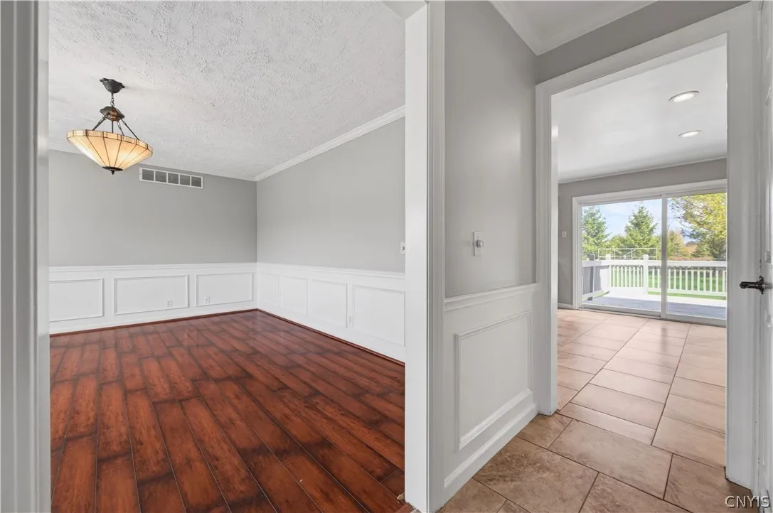5 Poinciana Drive, Pittsford, New York 14534, Pittsford, New York 14534, 5 Bedroom Bedrooms, 12 Room Rooms,3 BathroomBathrooms,Residential,For Sale,5 Poinciana Drive, Pittsford, New York 14534,0,S1672694
