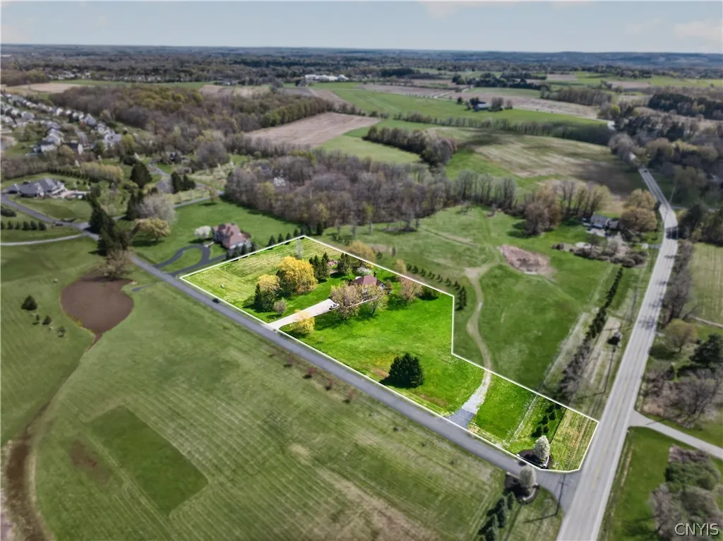 5 Poinciana Drive, Pittsford, New York 14534, Pittsford, New York 14534, 5 Bedroom Bedrooms, 12 Room Rooms,3 BathroomBathrooms,Residential,For Sale,5 Poinciana Drive, Pittsford, New York 14534,0,S1672694