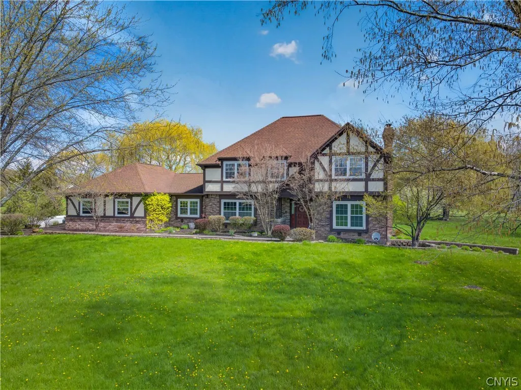 5 Poinciana Drive, Pittsford, New York 14534, Pittsford, New York 14534, 5 Bedroom Bedrooms, 12 Room Rooms,3 BathroomBathrooms,Residential,For Sale,5 Poinciana Drive, Pittsford, New York 14534,0,S1672694