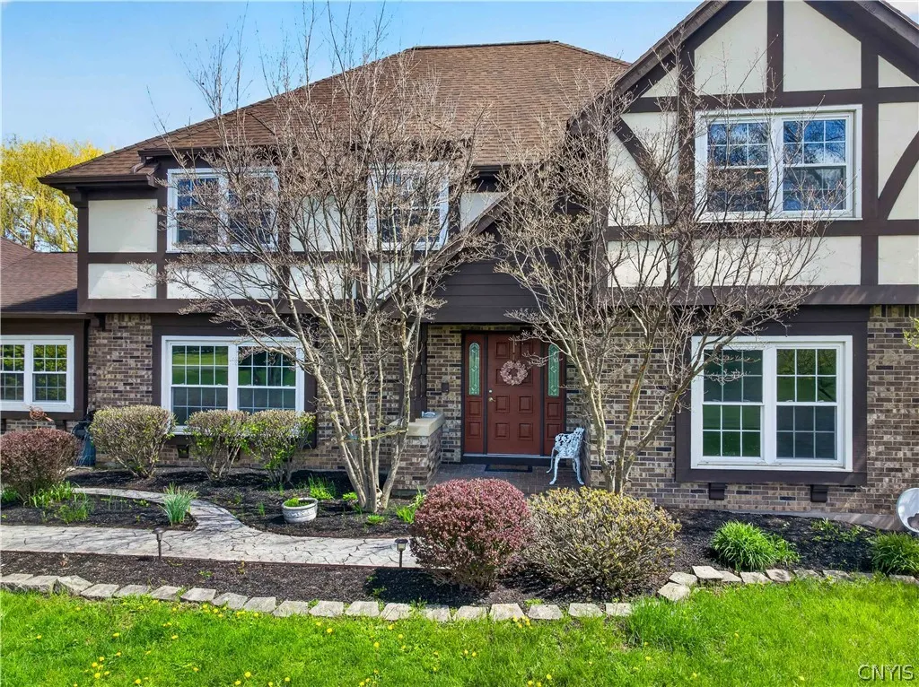 5 Poinciana Drive, Pittsford, New York 14534, Pittsford, New York 14534, 5 Bedroom Bedrooms, 12 Room Rooms,3 BathroomBathrooms,Residential,For Sale,5 Poinciana Drive, Pittsford, New York 14534,0,S1672694