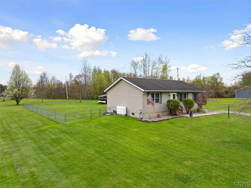 5670 Hoag Road, Rome, New York 13440, Rome, New York 13440, 2 Bedrooms Bedrooms, 7 Rooms Rooms,2 BathroomsBathrooms,Residential,For Sale,5670 Hoag Road, Rome, New York 13440,0,S1677191