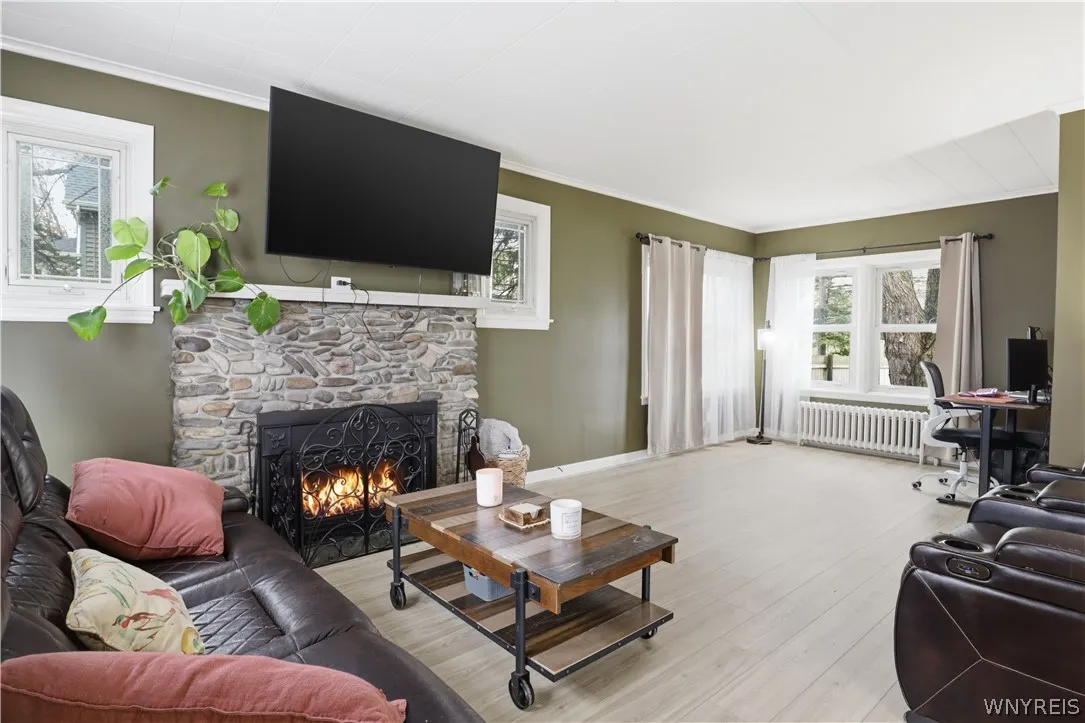 2575 Amsdell Road, Hamburg, New York 14075, Hamburg, New York 14075, 3 Bedrooms Bedrooms, 7 Rooms Rooms,1 BathroomBathrooms,Residential,For Sale,2575 Amsdell Road, Hamburg, New York 14075,0,B1676921