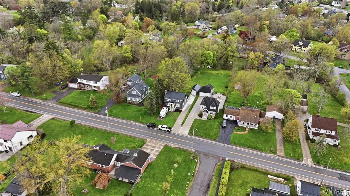 2575 Amsdell Road, Hamburg, New York 14075, Hamburg, New York 14075, 3 Bedrooms Bedrooms, 7 Rooms Rooms,1 BathroomBathrooms,Residential,For Sale,2575 Amsdell Road, Hamburg, New York 14075,0,B1676921