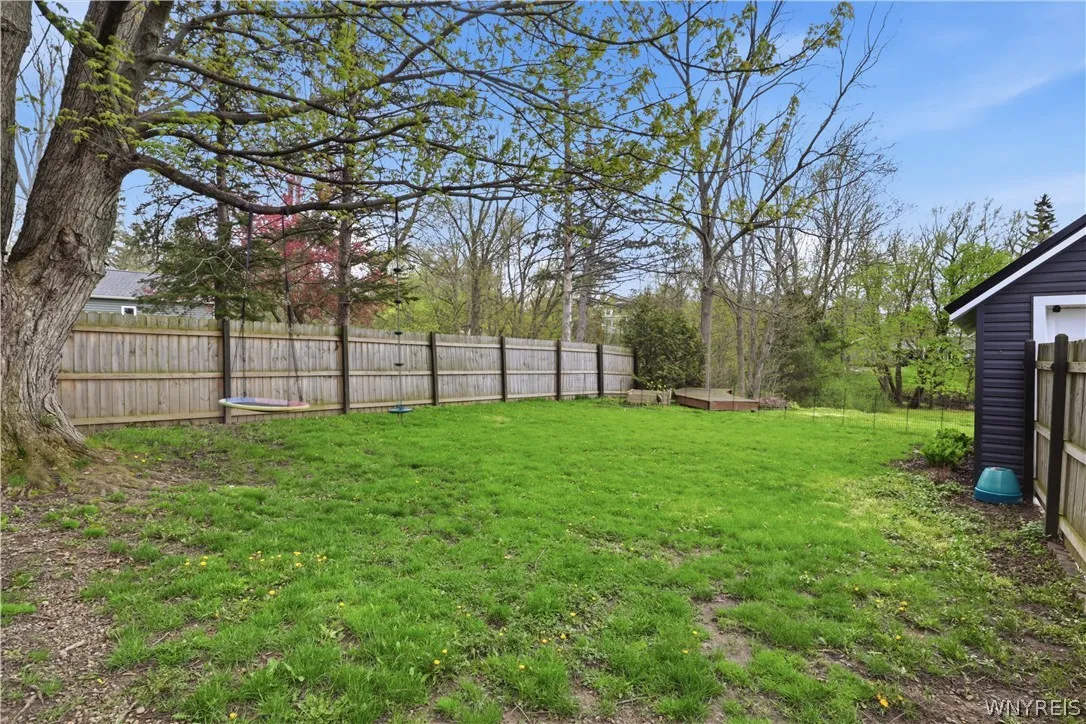 2575 Amsdell Road, Hamburg, New York 14075, Hamburg, New York 14075, 3 Bedrooms Bedrooms, 7 Rooms Rooms,1 BathroomBathrooms,Residential,For Sale,2575 Amsdell Road, Hamburg, New York 14075,0,B1676921