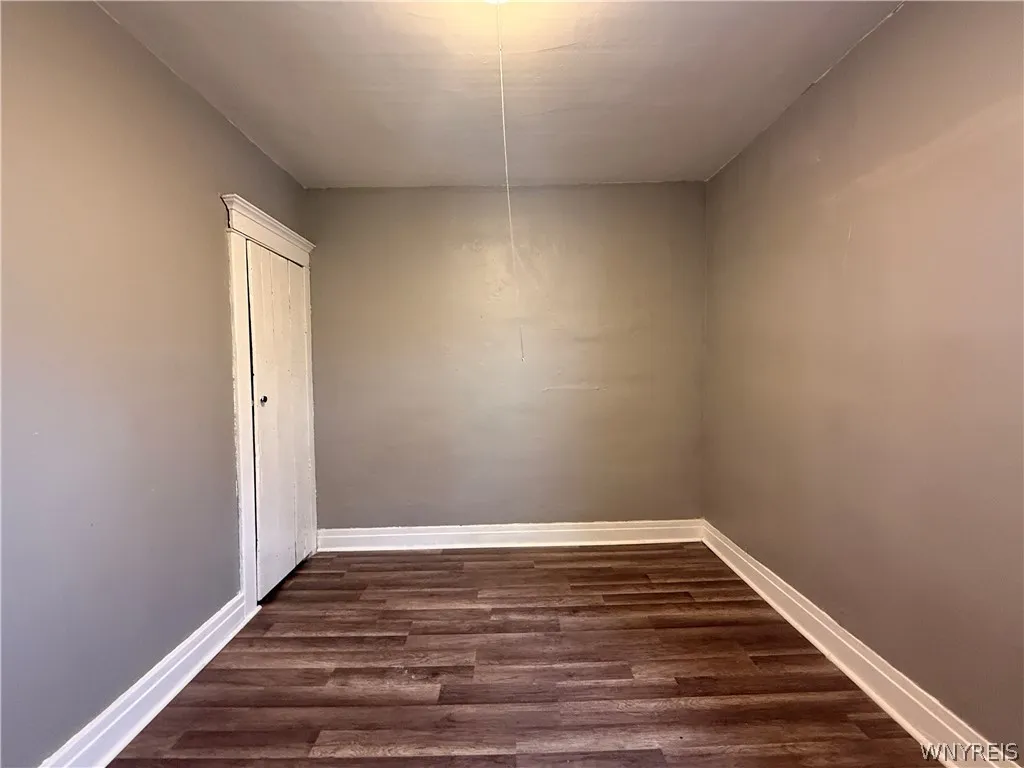 79 Henrietta Avenue, Buffalo, New York 14207, Buffalo, New York 14207, 3 Bedrooms Bedrooms, 6 Rooms Rooms,1 BathroomBathrooms,Residential,For Sale,79 Henrietta Avenue, Buffalo, New York 14207,0,B1658183