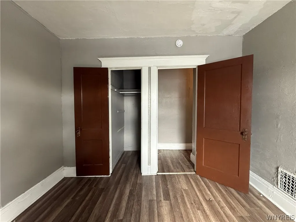 79 Henrietta Avenue, Buffalo, New York 14207, Buffalo, New York 14207, 3 Bedrooms Bedrooms, 6 Rooms Rooms,1 BathroomBathrooms,Residential,For Sale,79 Henrietta Avenue, Buffalo, New York 14207,0,B1658183