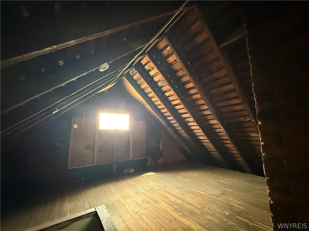 79 Henrietta Avenue, Buffalo, New York 14207, Buffalo, New York 14207, 3 Bedrooms Bedrooms, 6 Rooms Rooms,1 BathroomBathrooms,Residential,For Sale,79 Henrietta Avenue, Buffalo, New York 14207,0,B1658183