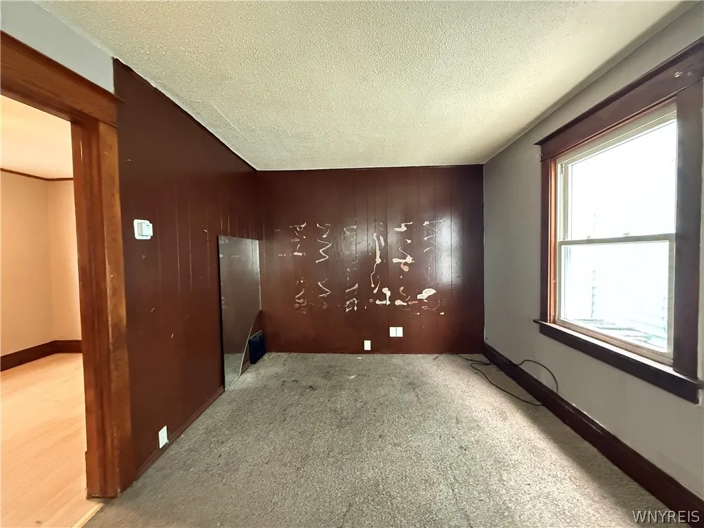 77 Mayer Avenue, Buffalo, New York 14207, Buffalo, New York 14207, 3 Bedrooms Bedrooms, 6 Rooms Rooms,1 BathroomBathrooms,Residential,For Sale,77 Mayer Avenue, Buffalo, New York 14207,0,B1663537