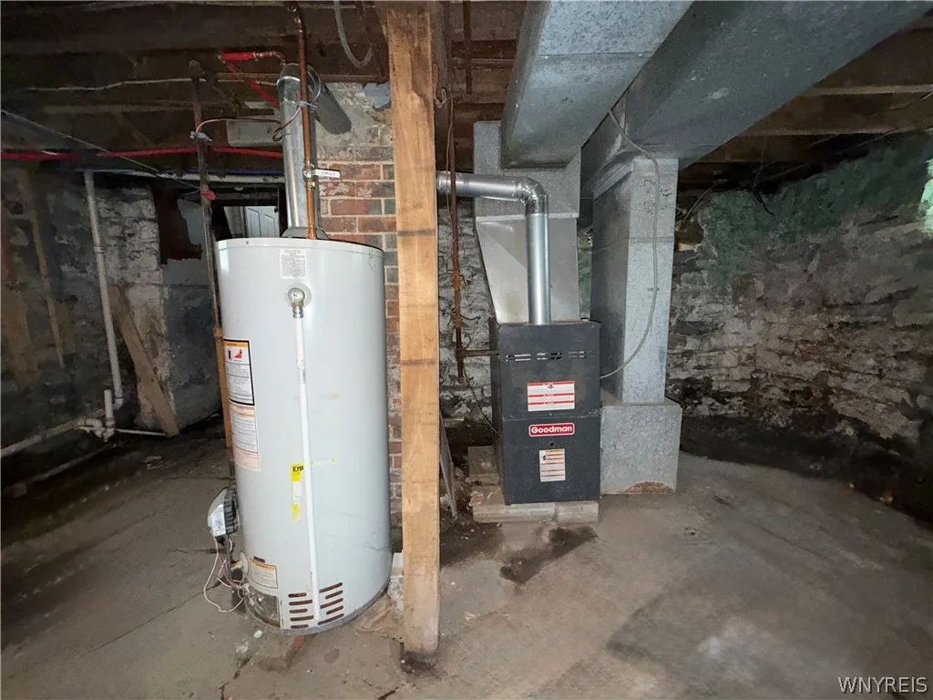 77 Mayer Avenue, Buffalo, New York 14207, Buffalo, New York 14207, 3 Bedrooms Bedrooms, 6 Rooms Rooms,1 BathroomBathrooms,Residential,For Sale,77 Mayer Avenue, Buffalo, New York 14207,0,B1663537