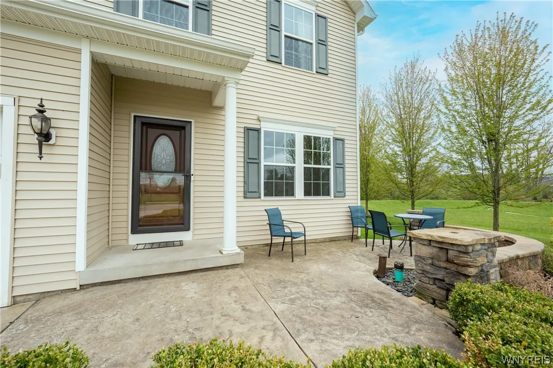 75 Hilltowne Drive, Orchard Park, New York 14127, Orchard Park, New York 14127, 4 Bedrooms Bedrooms, 9 Rooms Rooms,2 BathroomsBathrooms,Residential,For Sale,75 Hilltowne Drive, Orchard Park, New York 14127,0,B1678196