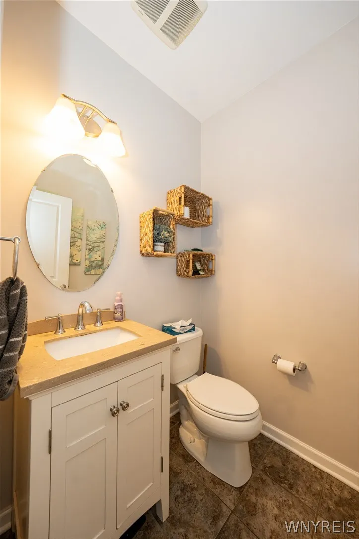 75 Hilltowne Drive, Orchard Park, New York 14127, Orchard Park, New York 14127, 4 Bedrooms Bedrooms, 9 Rooms Rooms,2 BathroomsBathrooms,Residential,For Sale,75 Hilltowne Drive, Orchard Park, New York 14127,0,B1678196