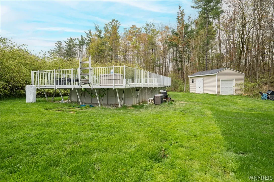 75 Hilltowne Drive, Orchard Park, New York 14127, Orchard Park, New York 14127, 4 Bedrooms Bedrooms, 9 Rooms Rooms,2 BathroomsBathrooms,Residential,For Sale,75 Hilltowne Drive, Orchard Park, New York 14127,0,B1678196