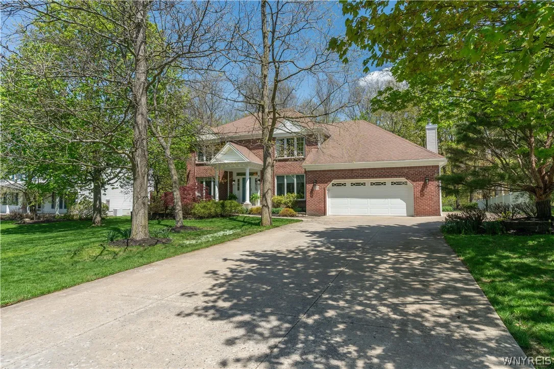 180 Curley Drive, Orchard Park, New York 14127, Orchard Park, New York 14127, 4 Bedrooms Bedrooms, 12 Rooms Rooms,2 BathroomsBathrooms,Residential,For Sale,180 Curley Drive, Orchard Park, New York 14127,0,B1679018