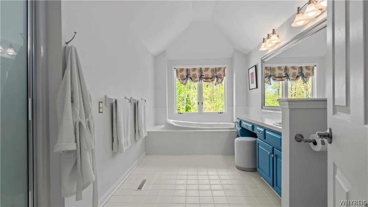180 Curley Drive, Orchard Park, New York 14127, Orchard Park, New York 14127, 4 Bedrooms Bedrooms, 12 Rooms Rooms,2 BathroomsBathrooms,Residential,For Sale,180 Curley Drive, Orchard Park, New York 14127,0,B1679018