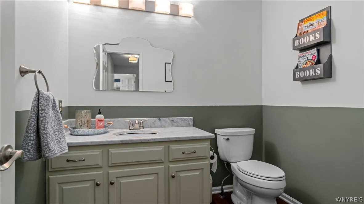 180 Curley Drive, Orchard Park, New York 14127, Orchard Park, New York 14127, 4 Bedrooms Bedrooms, 12 Rooms Rooms,2 BathroomsBathrooms,Residential,For Sale,180 Curley Drive, Orchard Park, New York 14127,0,B1679018