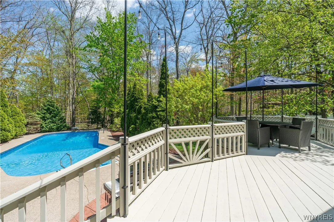 180 Curley Drive, Orchard Park, New York 14127, Orchard Park, New York 14127, 4 Bedrooms Bedrooms, 12 Rooms Rooms,2 BathroomsBathrooms,Residential,For Sale,180 Curley Drive, Orchard Park, New York 14127,0,B1679018