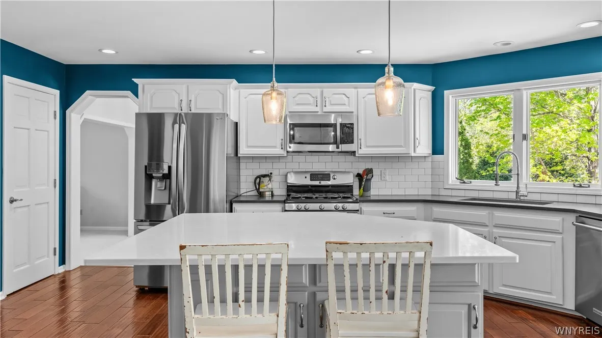 180 Curley Drive, Orchard Park, New York 14127, Orchard Park, New York 14127, 4 Bedrooms Bedrooms, 12 Rooms Rooms,2 BathroomsBathrooms,Residential,For Sale,180 Curley Drive, Orchard Park, New York 14127,0,B1679018