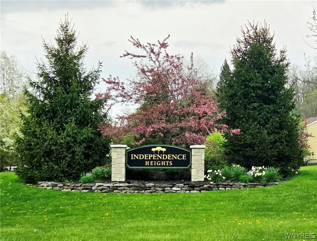 180 Curley Drive, Orchard Park, New York 14127, Orchard Park, New York 14127, 4 Bedrooms Bedrooms, 12 Rooms Rooms,2 BathroomsBathrooms,Residential,For Sale,180 Curley Drive, Orchard Park, New York 14127,0,B1679018