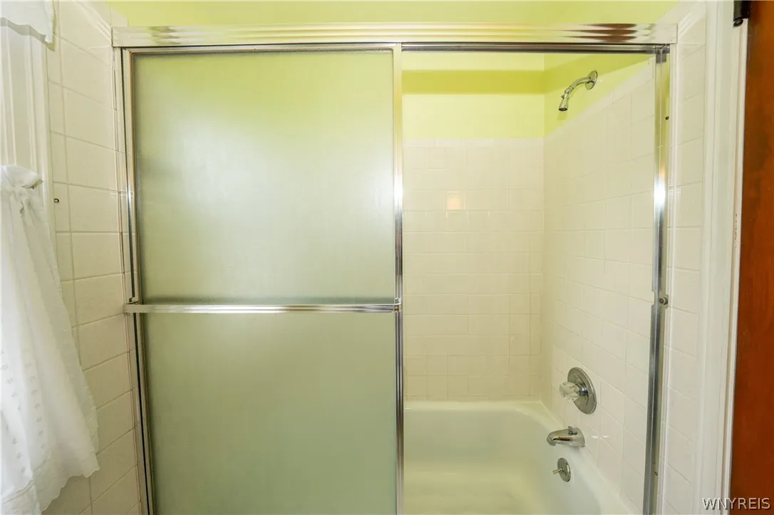 435 Niagara Falls Boulevard, Amherst, New York 142, Amherst, New York 14226, 3 Bedrooms Bedrooms, 8 Rooms Rooms,1 BathroomBathrooms,Residential,For Sale,435 Niagara Falls Boulevard, Amherst, New York 142,0,B1675917