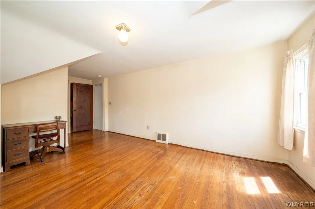 435 Niagara Falls Boulevard, Amherst, New York 142, Amherst, New York 14226, 3 Bedrooms Bedrooms, 8 Rooms Rooms,1 BathroomBathrooms,Residential,For Sale,435 Niagara Falls Boulevard, Amherst, New York 142,0,B1675917