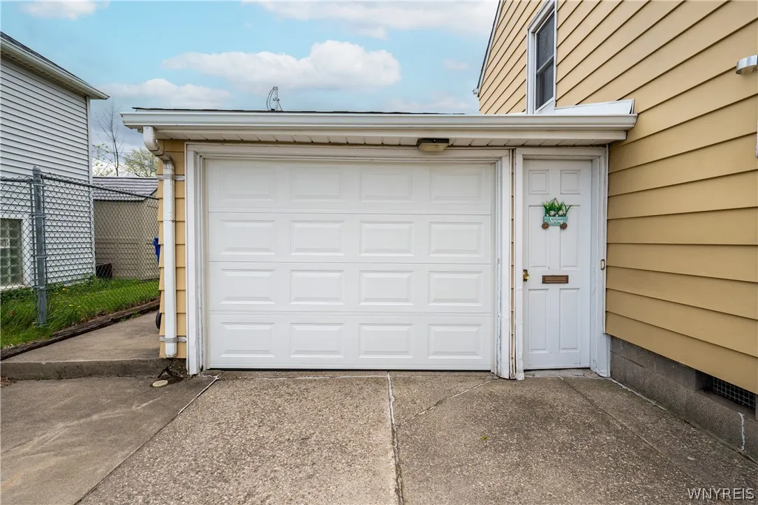 435 Niagara Falls Boulevard, Amherst, New York 142, Amherst, New York 14226, 3 Bedrooms Bedrooms, 8 Rooms Rooms,1 BathroomBathrooms,Residential,For Sale,435 Niagara Falls Boulevard, Amherst, New York 142,0,B1675917
