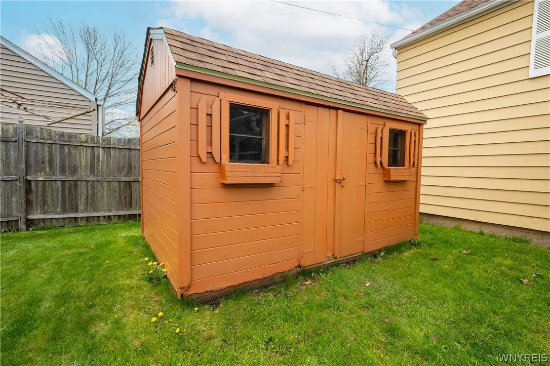435 Niagara Falls Boulevard, Amherst, New York 142, Amherst, New York 14226, 3 Bedrooms Bedrooms, 8 Rooms Rooms,1 BathroomBathrooms,Residential,For Sale,435 Niagara Falls Boulevard, Amherst, New York 142,0,B1675917