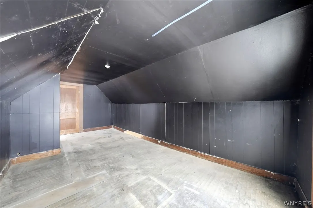 132 Ontario Street, Buffalo, New York 14207, Buffalo, New York 14207, 4 Bedrooms Bedrooms, 9 Rooms Rooms,2 BathroomsBathrooms,Residential,For Sale,132 Ontario Street, Buffalo, New York 14207,0,B1679141
