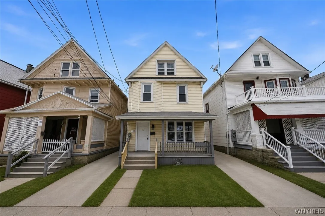 132 Ontario Street, Buffalo, New York 14207, Buffalo, New York 14207, 4 Bedrooms Bedrooms, 9 Rooms Rooms,2 BathroomsBathrooms,Residential,For Sale,132 Ontario Street, Buffalo, New York 14207,0,B1679141