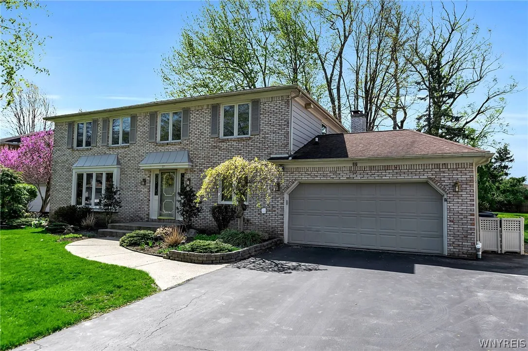 27 Cheshire Lane, Amherst, New York 14051, Amherst, New York 14051, 4 Bedrooms Bedrooms, 10 Rooms Rooms,2 BathroomsBathrooms,Residential,Closed,27 Cheshire Lane, Amherst, New York 14051,0,B1679142