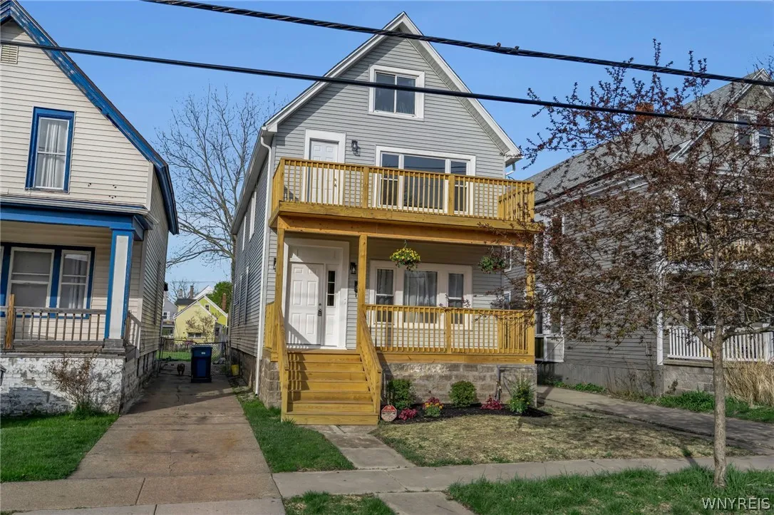501 West Avenue, Buffalo, New York 14213, Buffalo, New York 14213, 6 Bedrooms Bedrooms, ,2 BathroomsBathrooms,Residential,For Sale,501 West Avenue, Buffalo, New York 14213,0,B1677226