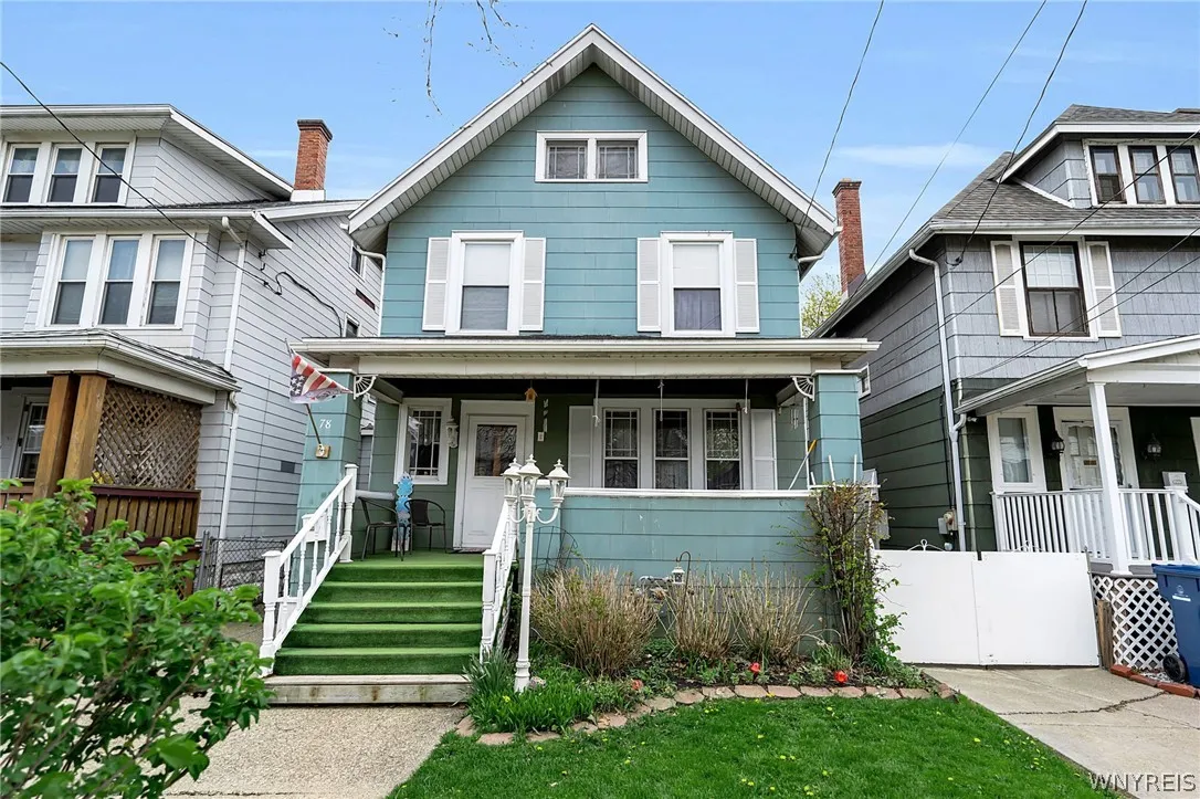 78 Henrietta Avenue, Buffalo, New York 14207, Buffalo, New York 14207, 4 Bedrooms Bedrooms, 6 Rooms Rooms,2 BathroomsBathrooms,Residential,Closed,78 Henrietta Avenue, Buffalo, New York 14207,0,B1679136