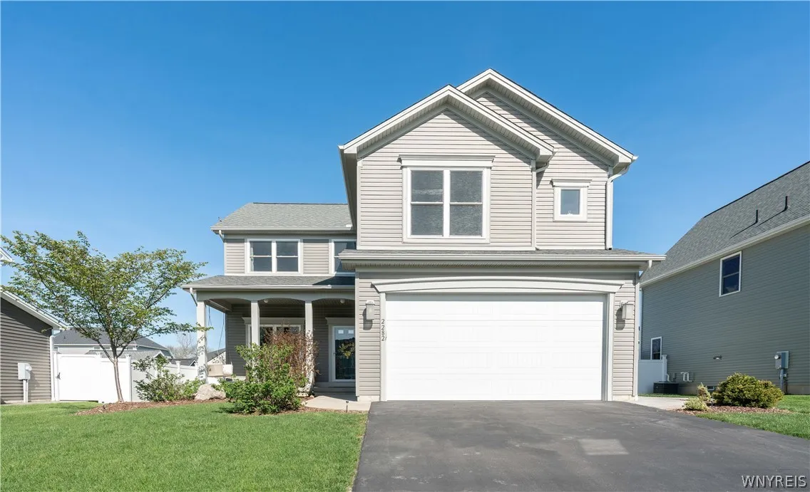 2282 Agassiz Drive, Hamburg, New York 14085, Hamburg, New York 14085, 4 Bedroom Bedrooms, 7 Room Rooms,2 BathroomBathrooms,Residential,Closed,2282 Agassiz Drive, Hamburg, New York 14085,0,B1679257