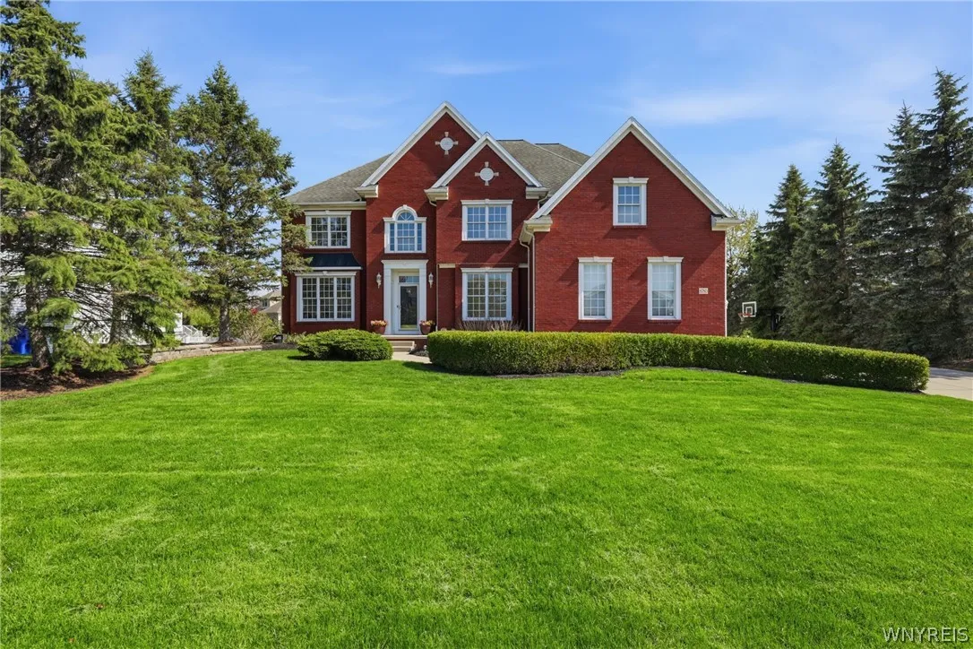 8780 Fairbrook Court, Clarence, New York 14051, Clarence, New York 14051, 5 Bedrooms Bedrooms, 13 Rooms Rooms,4 BathroomsBathrooms,Residential,Closed,8780 Fairbrook Court, Clarence, New York 14051,0,B1676544