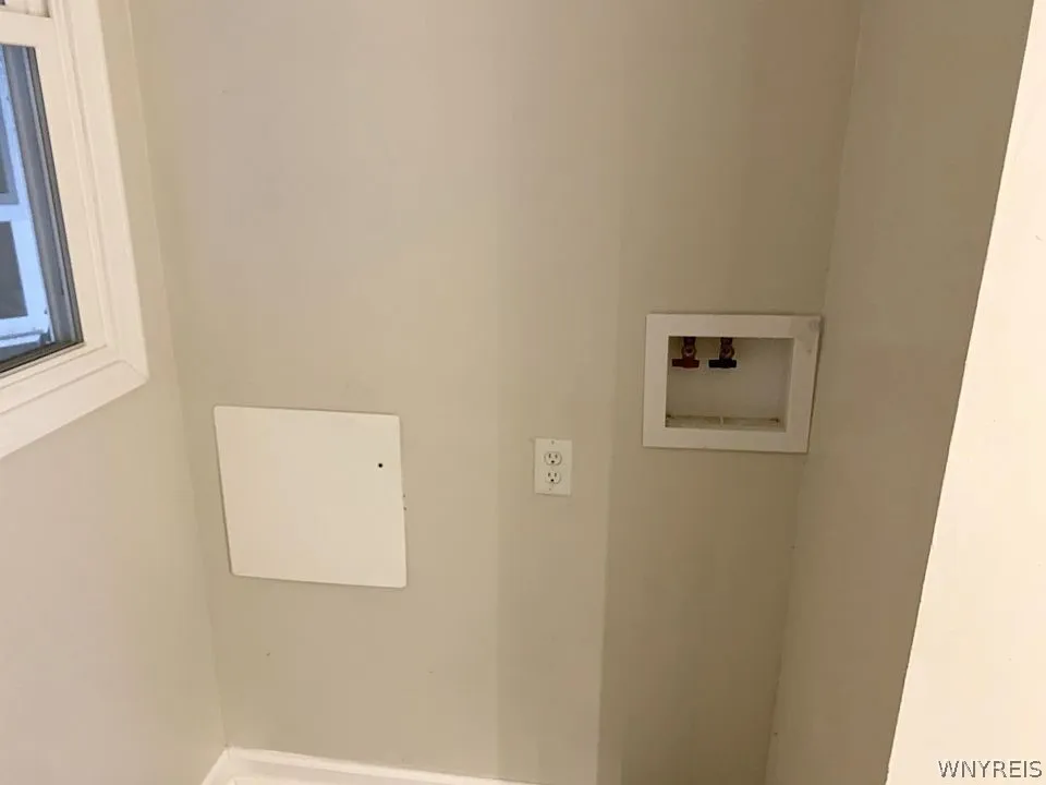 227 14th Street, Buffalo, New York 14213, Buffalo, New York 14213, 8 Bedrooms Bedrooms, ,Multi Family,For Sale,227 14th Street, Buffalo, New York 14213,0,B1679694