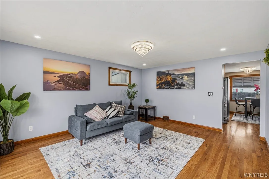 200 Rogers Avenue, Tonawanda, New York 14150, Tonawanda, New York 14150, 3 Bedrooms Bedrooms, 6 Rooms Rooms,1 BathroomBathrooms,Residential,For Sale,200 Rogers Avenue, Tonawanda, New York 14150,0,B1680116