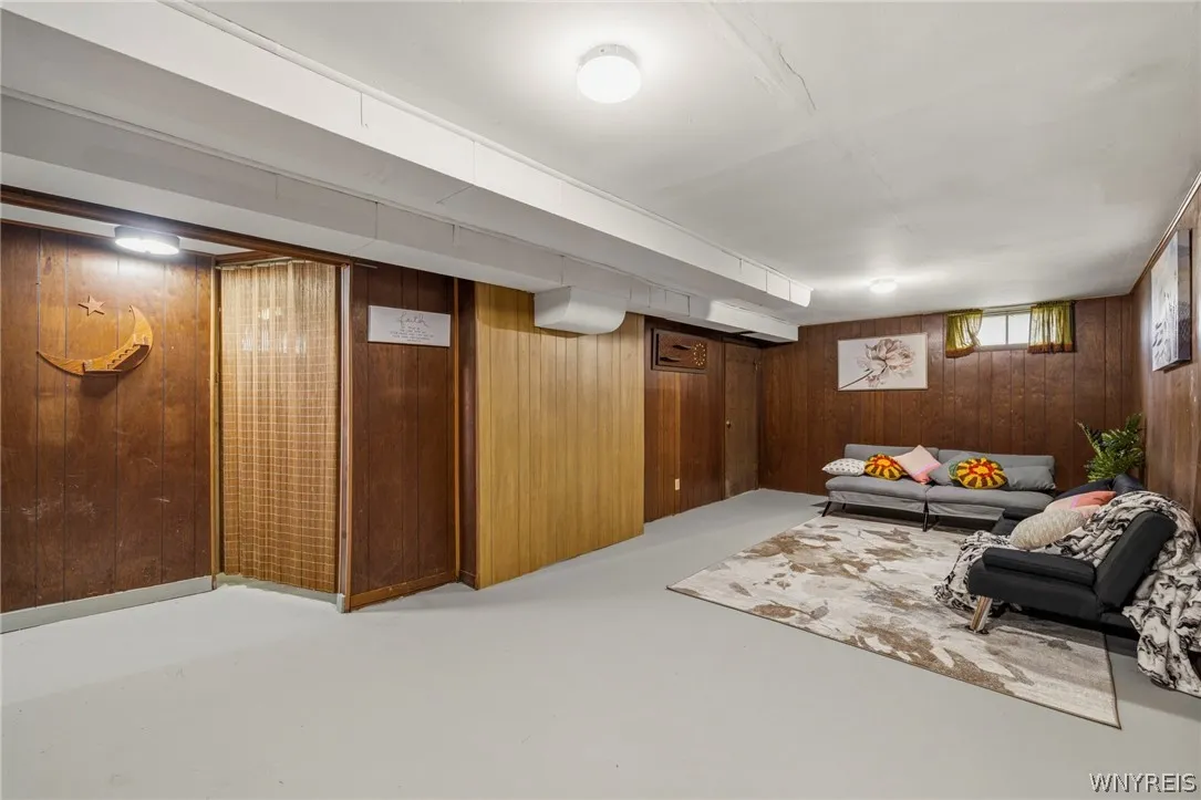 200 Rogers Avenue, Tonawanda, New York 14150, Tonawanda, New York 14150, 3 Bedrooms Bedrooms, 6 Rooms Rooms,1 BathroomBathrooms,Residential,For Sale,200 Rogers Avenue, Tonawanda, New York 14150,0,B1680116