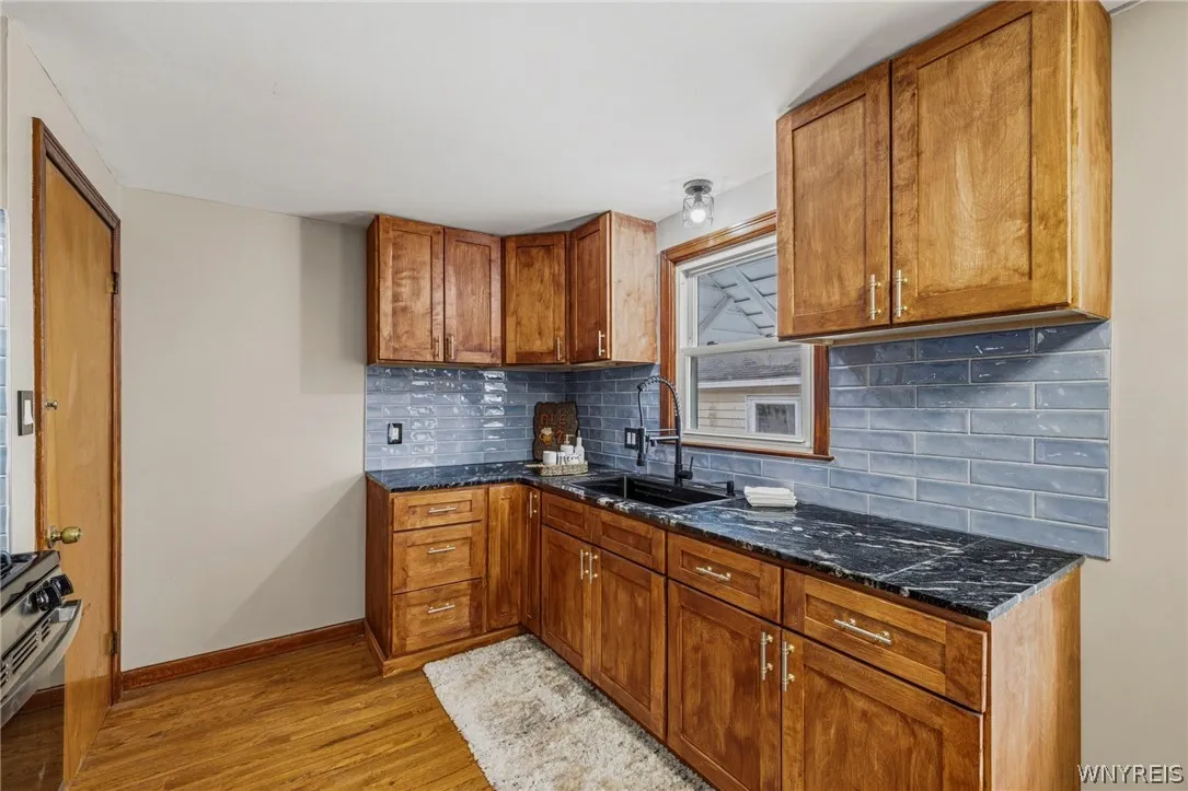 200 Rogers Avenue, Tonawanda, New York 14150, Tonawanda, New York 14150, 3 Bedrooms Bedrooms, 6 Rooms Rooms,1 BathroomBathrooms,Residential,For Sale,200 Rogers Avenue, Tonawanda, New York 14150,0,B1680116