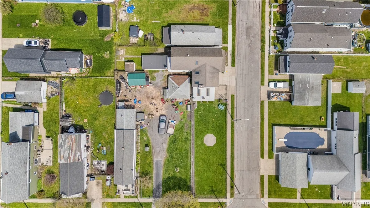 34 Alabama Street, Buffalo, New York 14204, Buffalo, New York 14204, 6 Bedrooms Bedrooms, ,3 BathroomsBathrooms,Residential,For Sale,34 Alabama Street, Buffalo, New York 14204,0,B1680220
