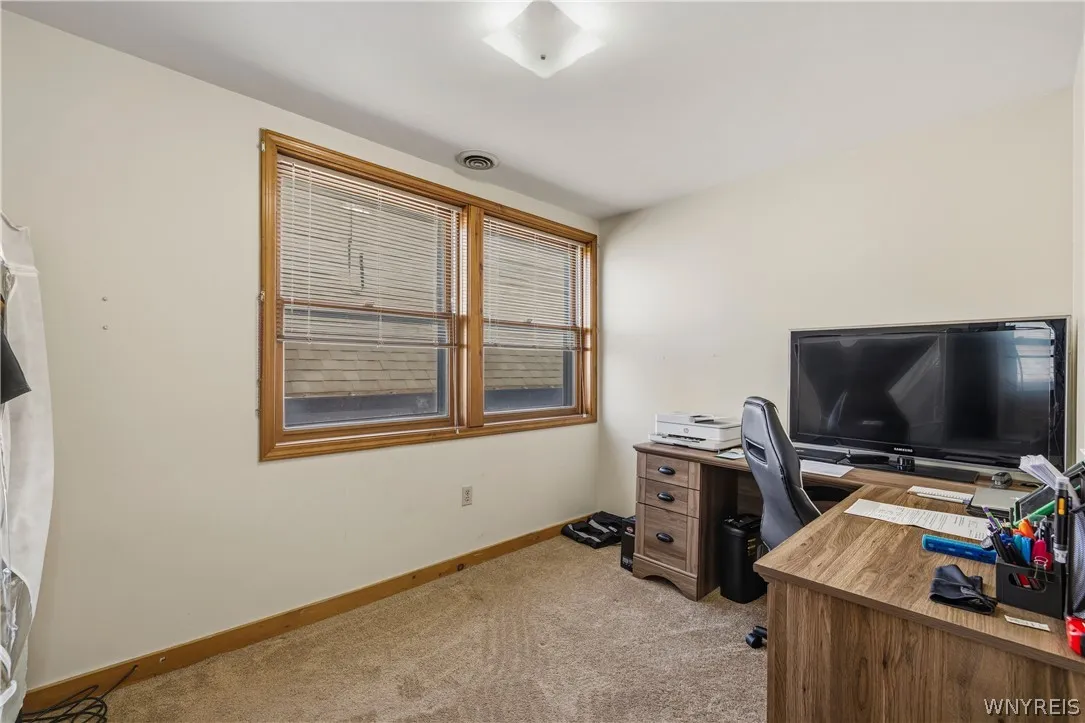 34 Alabama Street, Buffalo, New York 14204, Buffalo, New York 14204, 6 Bedrooms Bedrooms, ,3 BathroomsBathrooms,Residential,For Sale,34 Alabama Street, Buffalo, New York 14204,0,B1680220