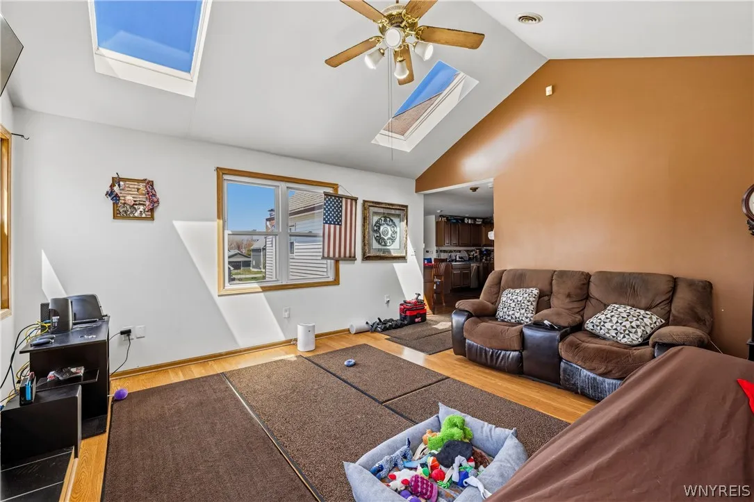 34 Alabama Street, Buffalo, New York 14204, Buffalo, New York 14204, 6 Bedrooms Bedrooms, ,3 BathroomsBathrooms,Residential,For Sale,34 Alabama Street, Buffalo, New York 14204,0,B1680220