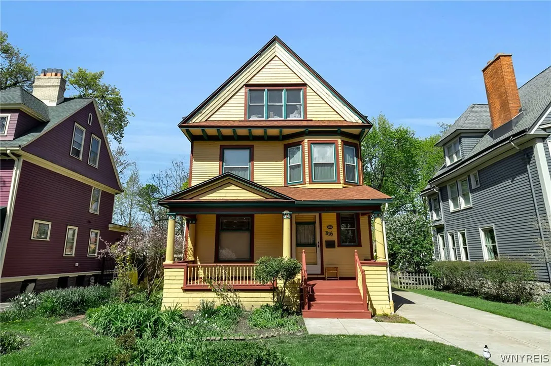 316 Woodward Avenue, Buffalo, New York 14214, Buffalo, New York 14214, 3 Bedrooms Bedrooms, 11 Rooms Rooms,2 BathroomsBathrooms,Residential,Closed,316 Woodward Avenue, Buffalo, New York 14214,0,B1678813