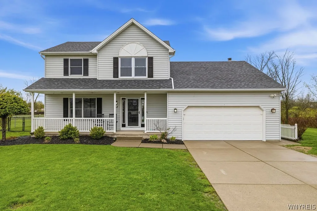67 Island Park Drive, Grand Island, New York 14072, Grand Island, New York 14072, 4 Bedroom Bedrooms, 12 Room Rooms,1 BathroomBathrooms,Residential,Closed,67 Island Park Drive, Grand Island, New York 14072,0,B1675796