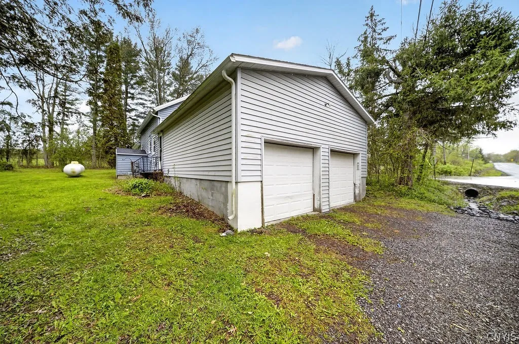 2421 Shamrock Road, Spafford, New York 13152, Spafford, New York 13152, 3 Bedroom Bedrooms, 8 Room Rooms,1 BathroomBathrooms,Residential,For Sale,2421 Shamrock Road, Spafford, New York 13152,0,S1680580