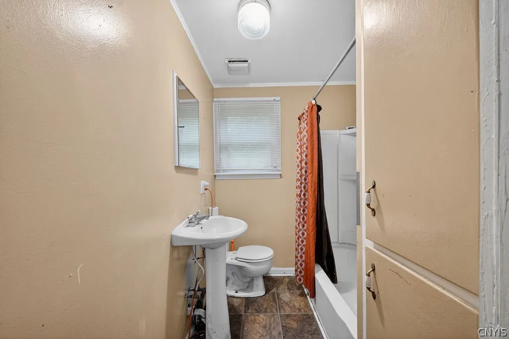 2421 Shamrock Road, Spafford, New York 13152, Spafford, New York 13152, 3 Bedroom Bedrooms, 8 Room Rooms,1 BathroomBathrooms,Residential,For Sale,2421 Shamrock Road, Spafford, New York 13152,0,S1680580